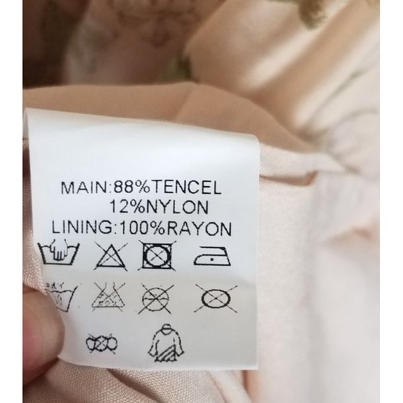 Mon Renn Women's Sz. 2 Wildflower Cut Out Tiered Chiffon Maxi Dress NWT - Picture 12 of 16